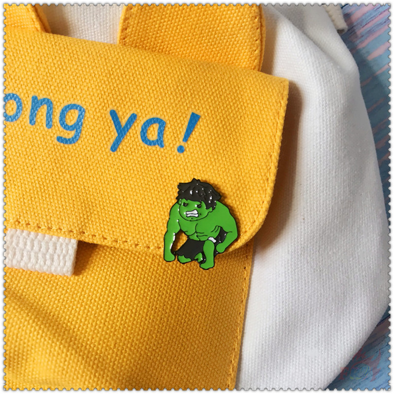 1 Huy hiệu cài áo họa tiết siêu anh hùng dễ thương