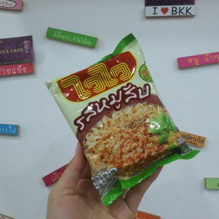 Mì thịt heo waiwai 60g