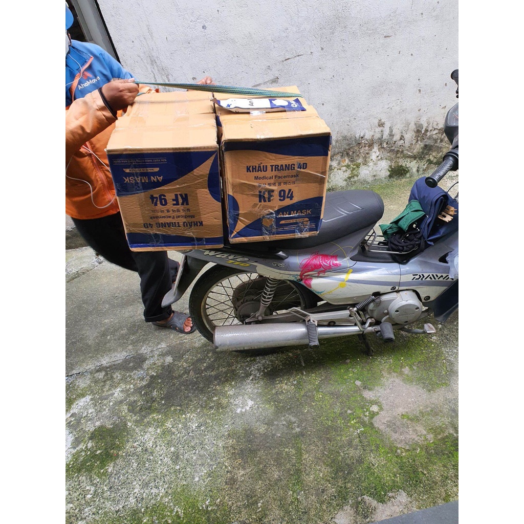 Khẩu trang KF94 4 lớp, hàng mịn, không hôi vải, không xù lông, túi 10 cái màu trắng, xanh, xám, hãng One Mask