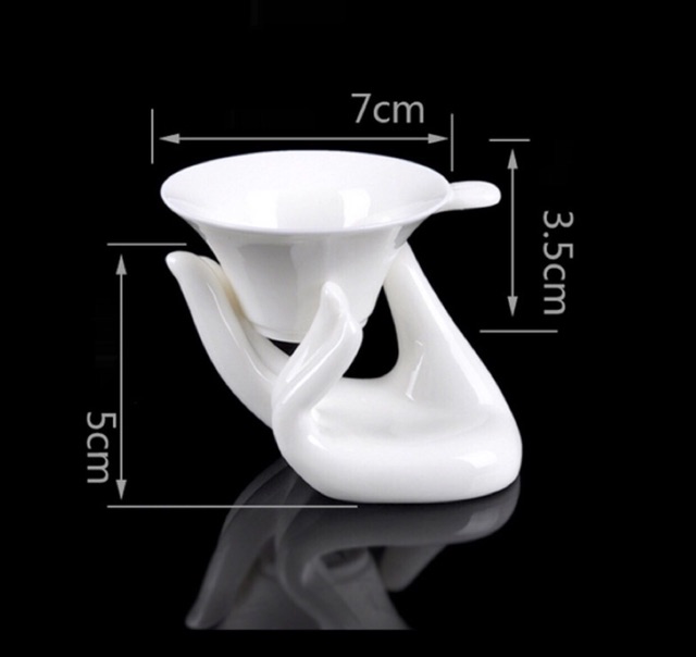 Lọc trà và giá đỡ hình bàn tay bằng gốm sứ