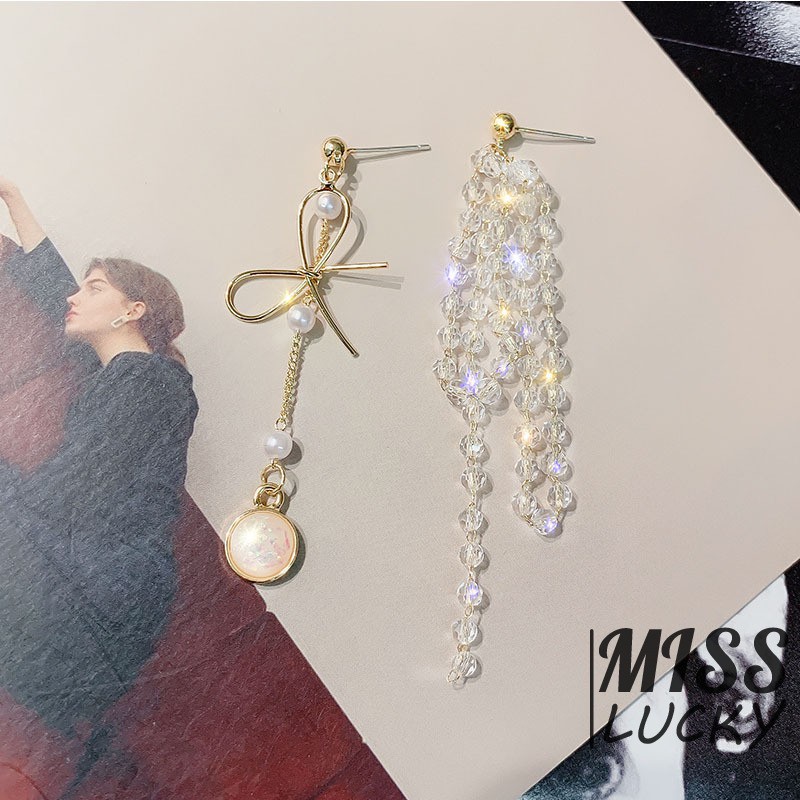 Khuyên tai nữ kiểu dáng không đối xứng thời trang cá tính