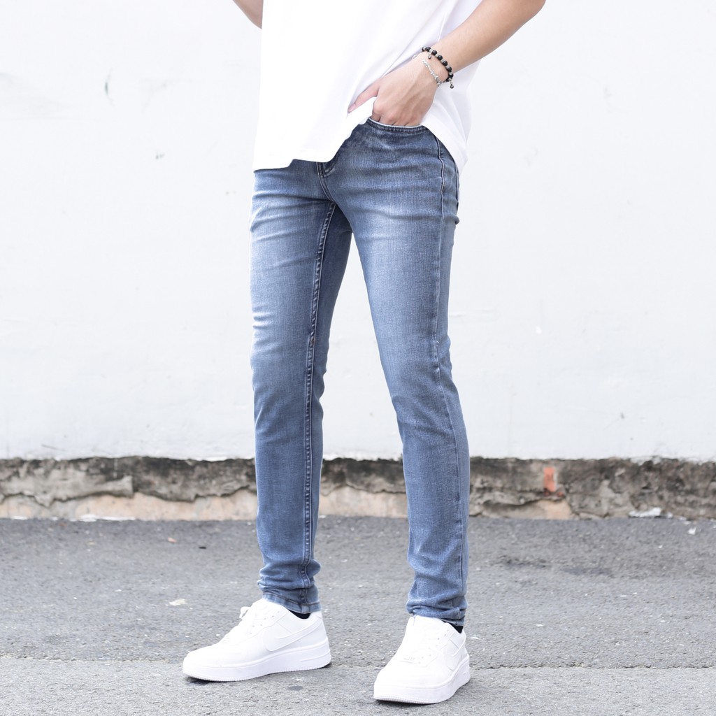 Quần Skinny Jeans Nam-Màu Xanh Đậm-Kiểu Trơn-Chất Liệu Cotton Co Giãn-Ống Đứng Dáng-Ống Ôm Chân Chuẩn Skinny | BigBuy360 - bigbuy360.vn