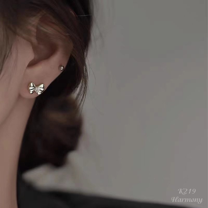 Khuyên tai nữ bạc nơ nhỏ đính đá 2 màu bạc và vàng đơn giản, xinh xắn | HARMONY ACCESSORIES K219