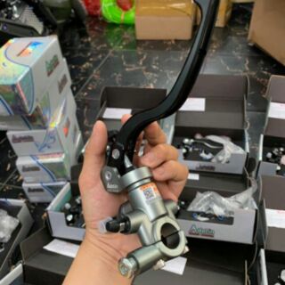Tay thắng bình dầu rời adelin