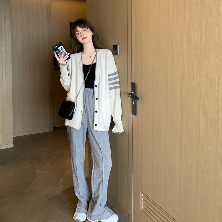Áo Khoác Cardigan Dệt Kim Tay Dài Dáng Rộng Cổ Chữ V Kẻ Sọc Màu Tương Phản Thời Trang Hàn Quốc