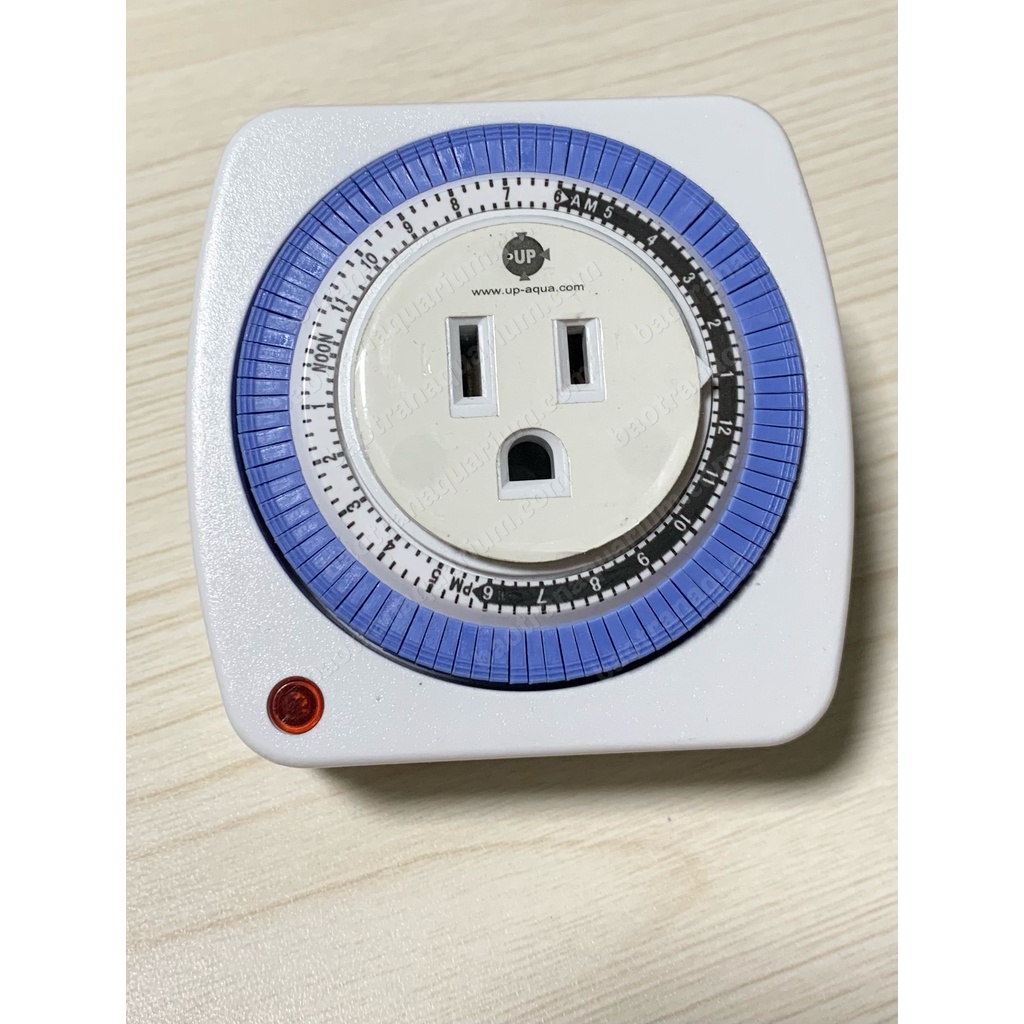 Timer cơ Up-Aqua D-020 - Thiết bị hẹn giờ bật tắt đèn tự động cho hồ cá thủy sinh