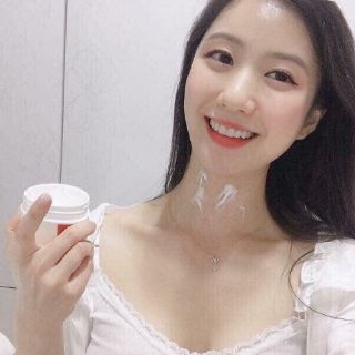 KEM DƯỠNG DÀNH CHO CỔ MEDI PEEL