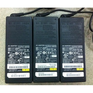 Adapter Fujitsu 19V 4.22A Original