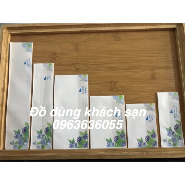 100 dao cạo không kem khách sạn