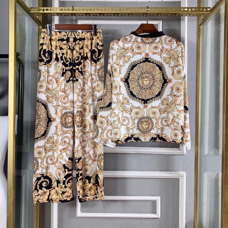 pijama tay dài tay hoạ tiết vàng hoàng gia lụa satin cao cấp quảng châu | BigBuy360 - bigbuy360.vn