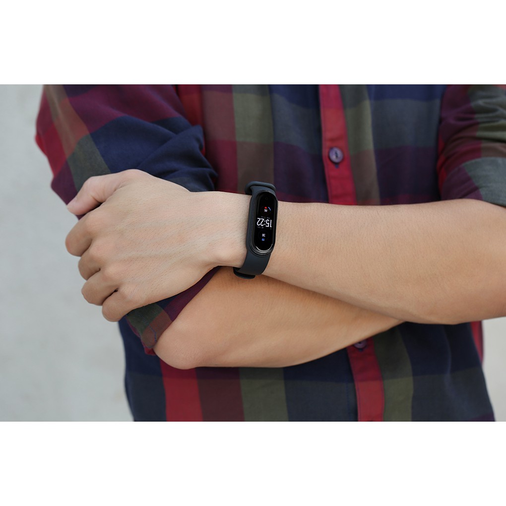 Vòng đeo tay thông minh Mi Band 5