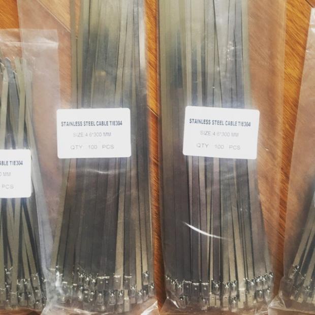 Bịch 100 sợi dây rút inox 304 trơn, chịu lực, chịu nhiệt 30cm (4,6x300mm)