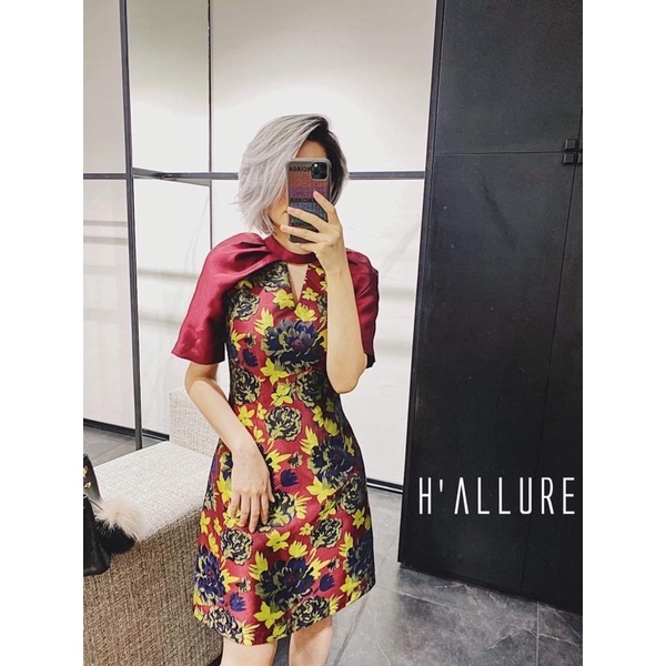 Váy H'allure 👗👗👗 (use 2 lần)