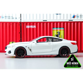 Mô hình xe BMW M8 1:24