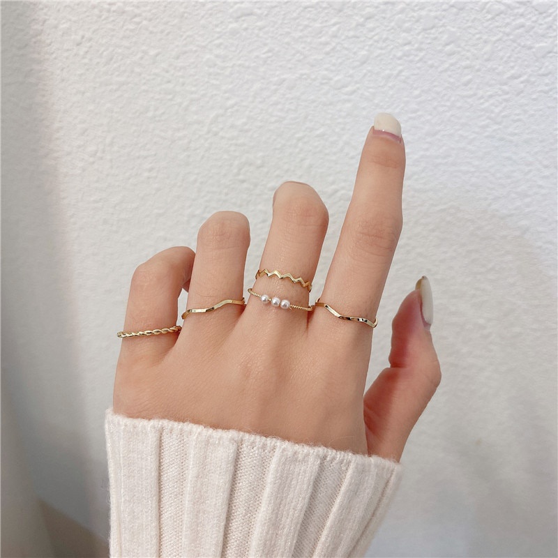 Set 5 Nhẫn We Flower Đính Ngọc Trai Thời Trang Hàn Quốc Cho Nữ