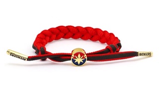 Vòng tay Avengers Marvel có logo