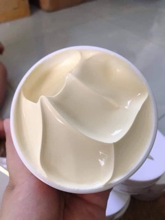 Kem body mềm A