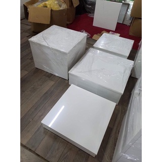 Bục Manocanh trưng bày bằng gỗ