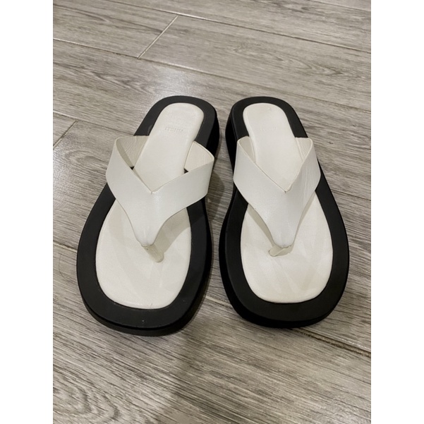 Dép xỏ ngón đế cao QCCC