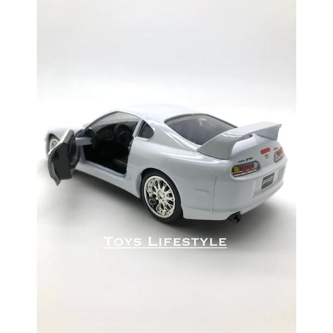 Jada Mô Hình Xe Hơi Toyota Supra Tỉ Lệ 1: 32