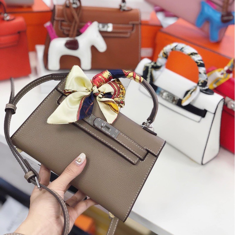 [KLLY19cm] Túi da sần tặng kèm khăn lụa quấn quai mini loại đẹp ảnh thật | BigBuy360 - bigbuy360.vn