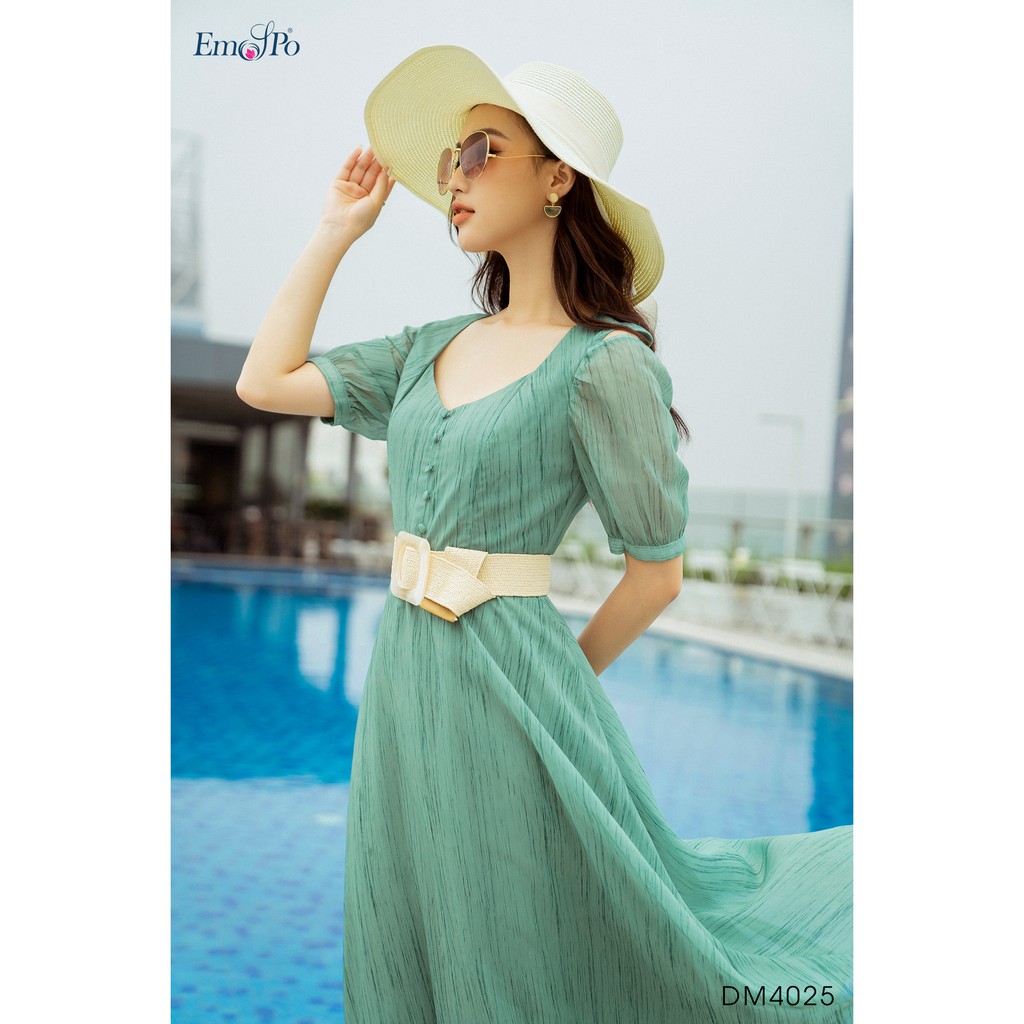 Đầm xòe cổ vuông hở vai đính cúc bọc Emspo DM4025