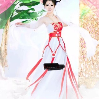 Cosplay hằng nga tiên tử