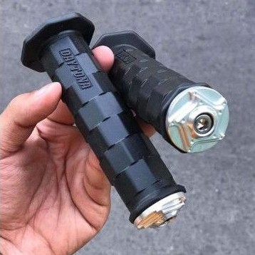 Bao tay Daytona có gù