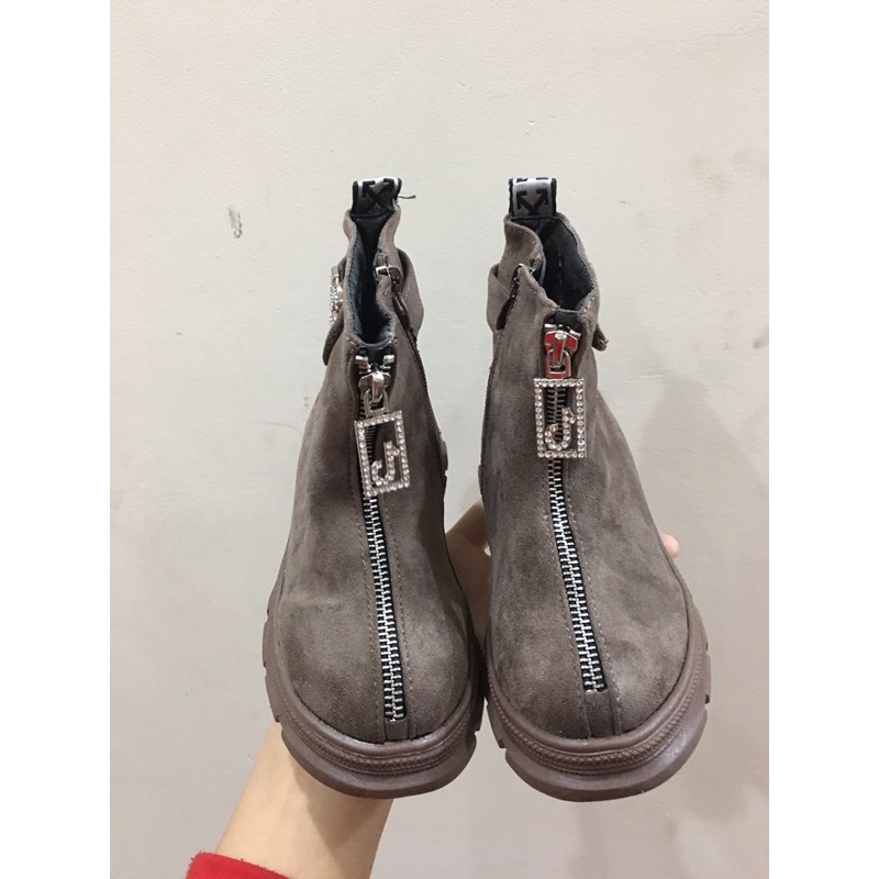 [Q7] Giày boot cho bé mã 1350175