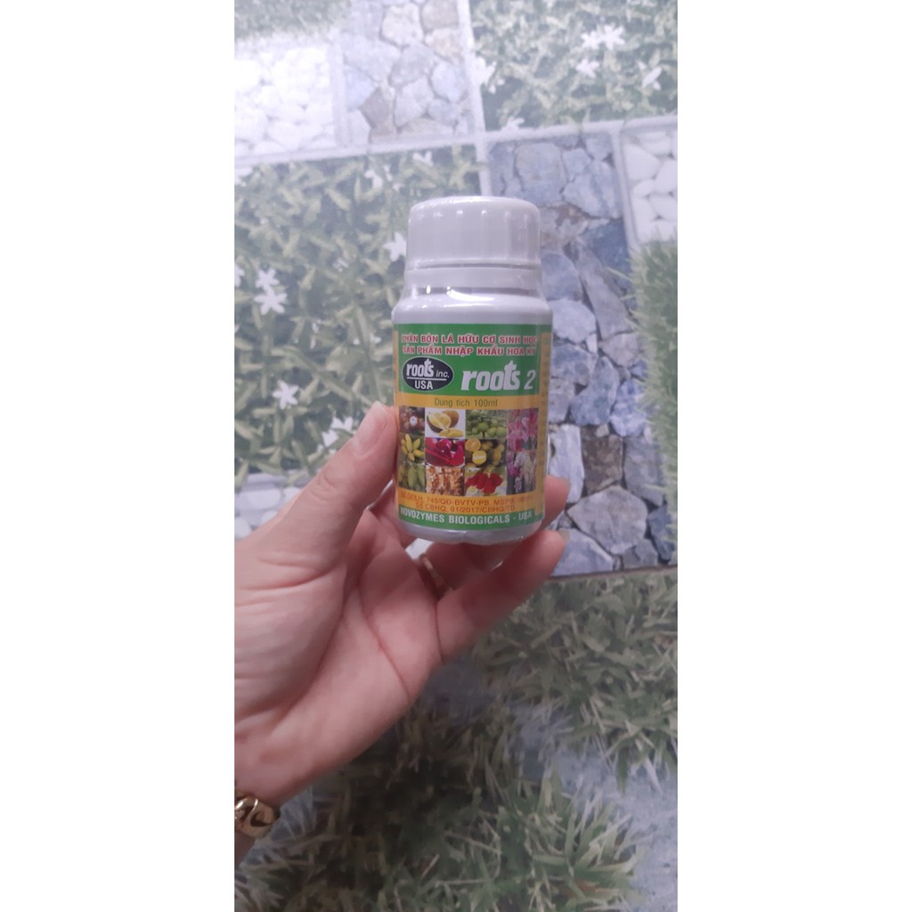 Phân bón lá hữu cơ sinh học ROOTS 2 - chai 100 ml