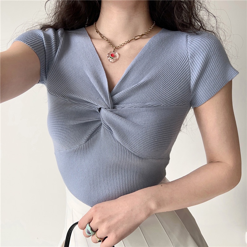 SUXI Áo Croptop Dệt Kim Tay Ngắn Cổ Chữ V Thiết Kế Ôm Sát Tôn Dáng