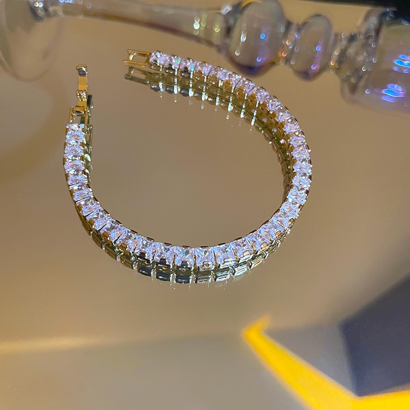 Vòng Tay Kim Loại Đính Đá Zircon Thời Trang Cho Nữ