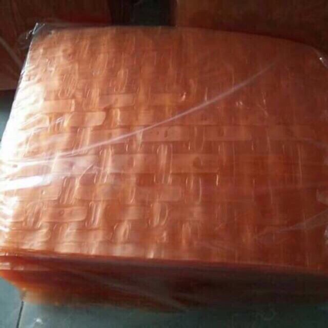 Bánh tráng vuông đỏ làm bánh tránh cuốn bơ