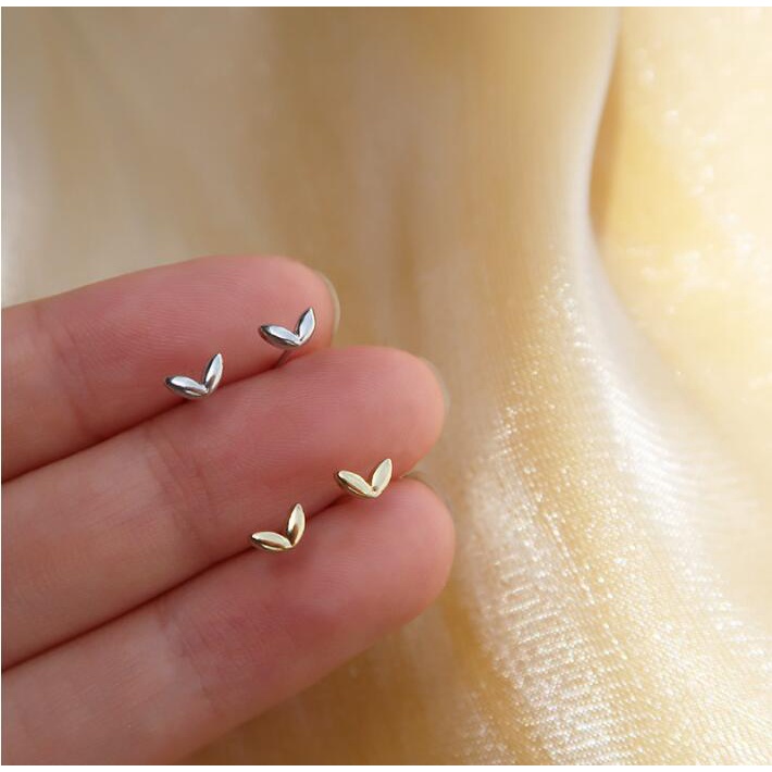 Đôi khuyên tai bạc s925 chống dị ứng kiểu dáng đơn giản thời trang dành cho nữ
