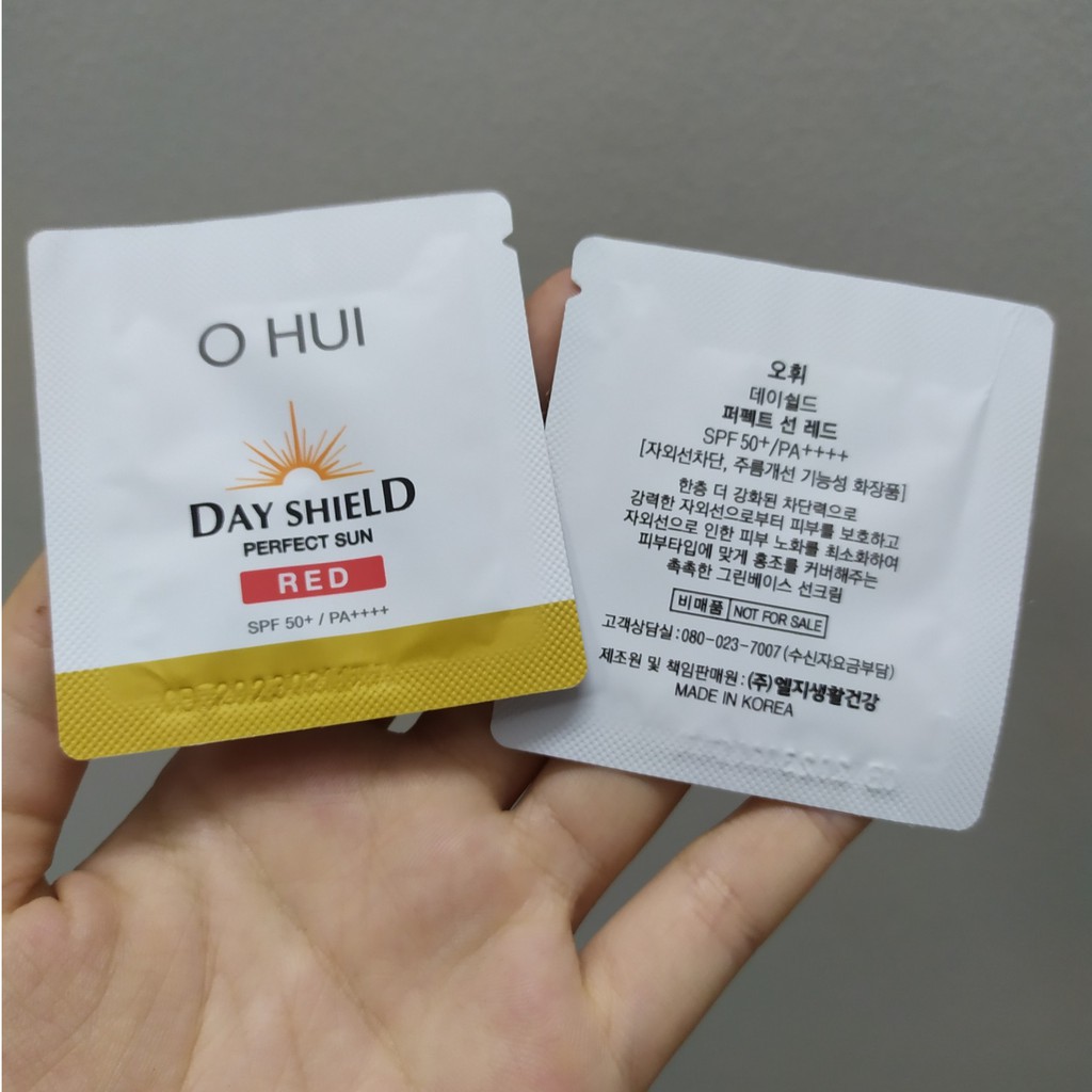 Kem chống nắng dưỡng trắng Ohui Dayshield Perfect Sun Pro Red dành cho da nhạy cảm - gói 1ml , date siêu dài