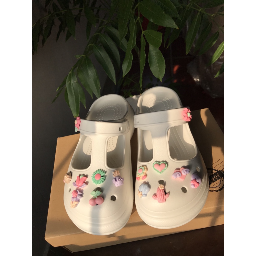 Dép sục khoét , Dép cross Sandal Đế Dày Siêu Nhẹ , tặng bộ hình gắn siêu đáng yêu