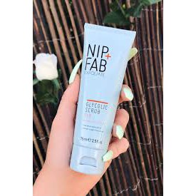 Tẩy da chết làm sáng da Nip+Fab Glycolic Scrub Fix (Bill Anh)