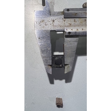 Combo 100gr  nút nhấn nhả 4 chân