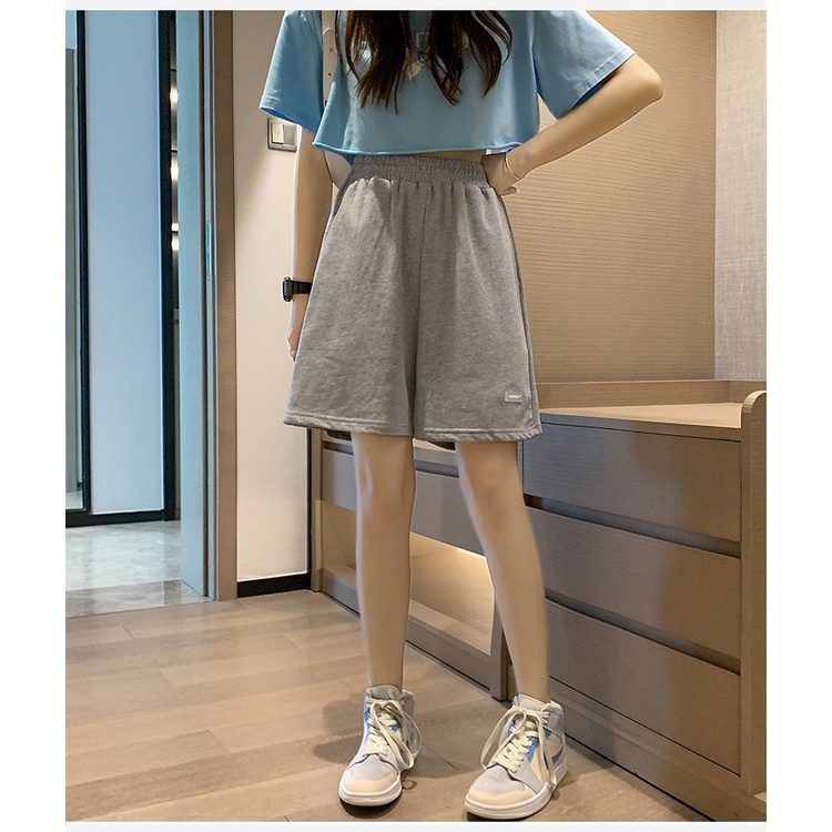 Quần đùi unisex logo KA có 2 màu đen, xám, bazic, cạp chun co dãn, freesize | BigBuy360 - bigbuy360.vn