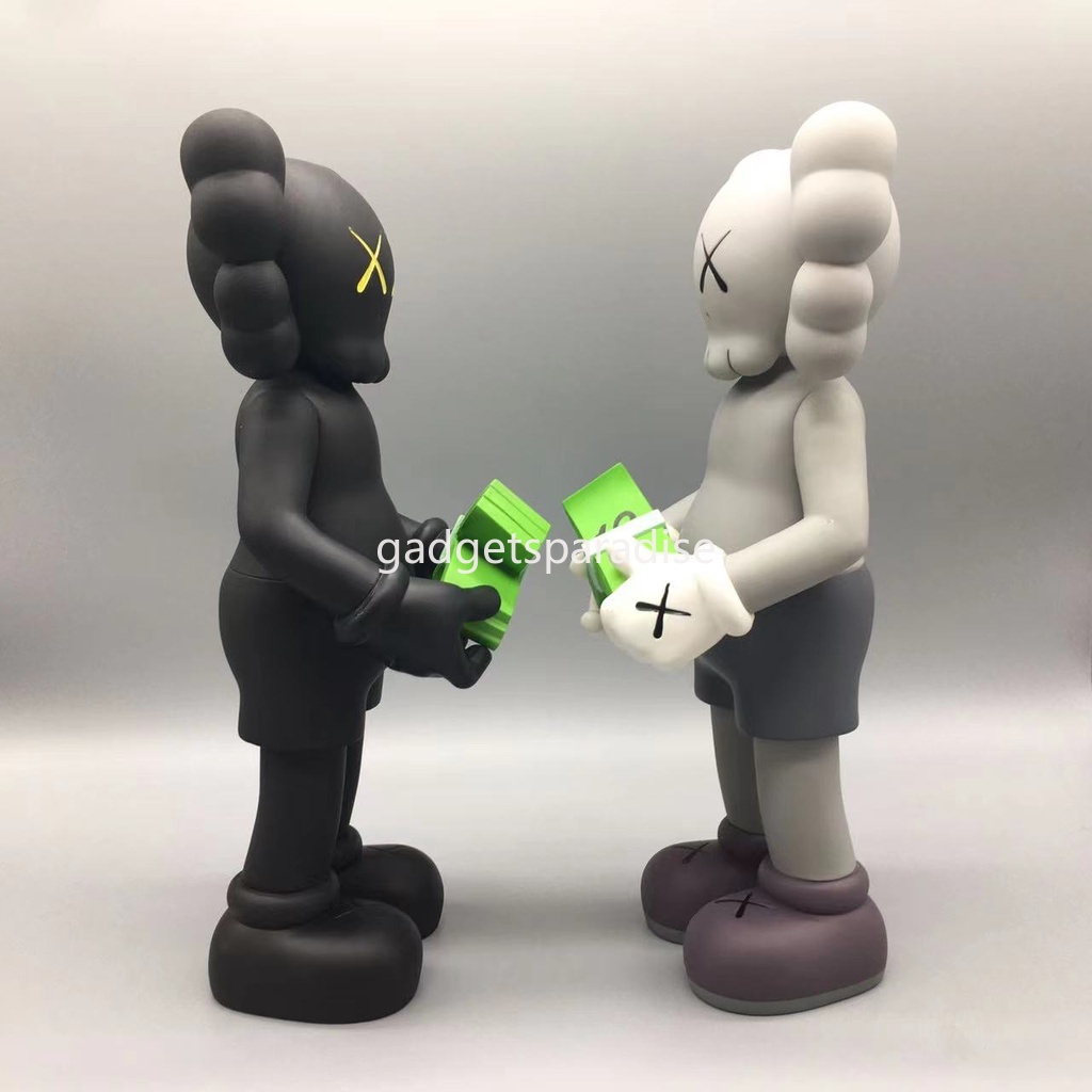 Mô Hình Nhân Vật Kaws Bằng Nhựa PVC Cao 30cm