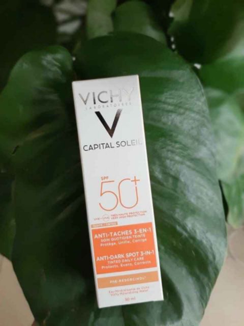 Kem chống nắng Vichy Ideal Soleil 3 in 1 Tinted Anti-Dark Spots Care SPF 50+