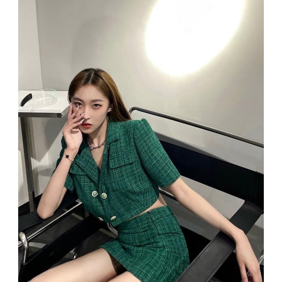 SET ÁO CROPTOP DẠ XƯỢC XANH NÚT CỔ VEST TÚI NẮP + CHÂN VÁY DẠ XƯỢC XANH