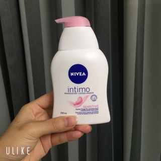 Dung dịch về sinh phụ nữ Nivea