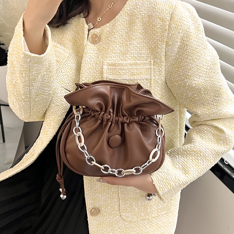 Túi Đeo Vai Màu Đen Cỡ Lớn 2022 Thiết Kế Dây Rút Thời Trang Trẻ Trung