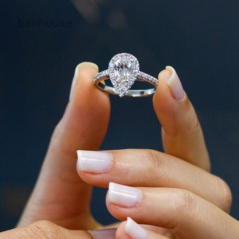 Nhẫn Mạ Vàng Trắng Đính Đá Zircon Hình Giọt Nước