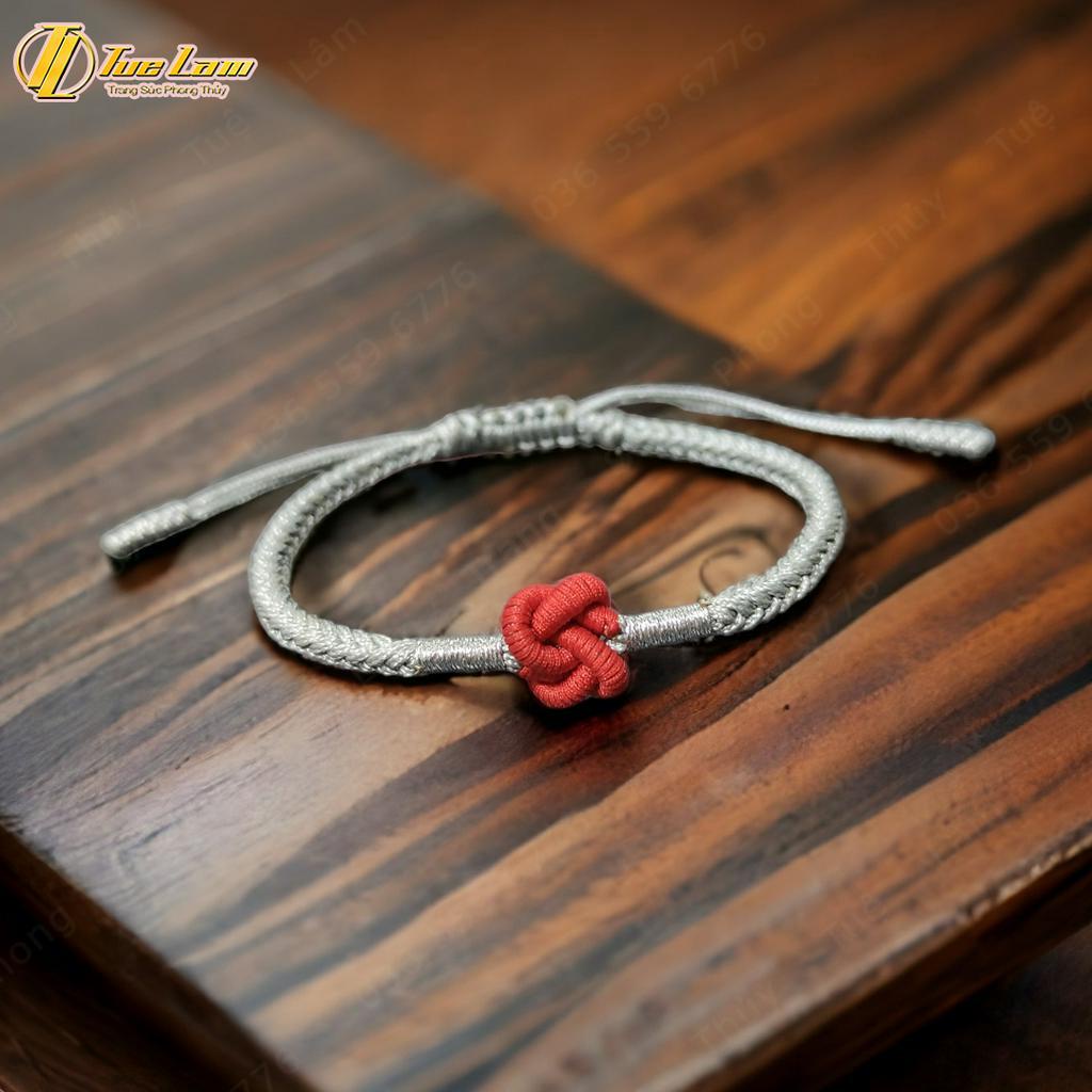 Vòng tay nữ dây chỉ đỏ bện handmade kết nút cát tường may mắn - Tuệ Lâm
