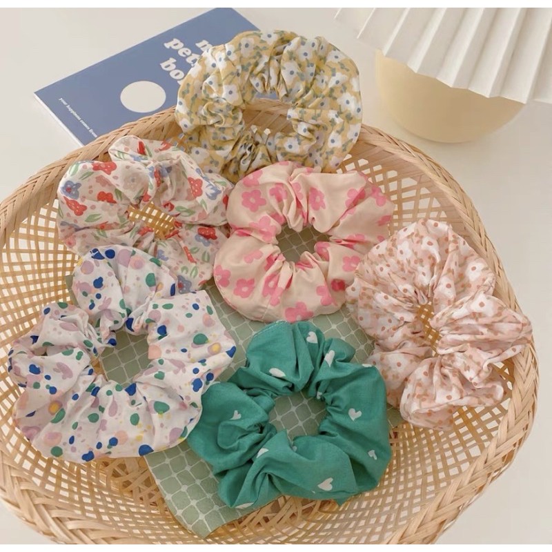CỘT TÓC SCRUNCHIES - HOẠ TIẾT HOA XINH