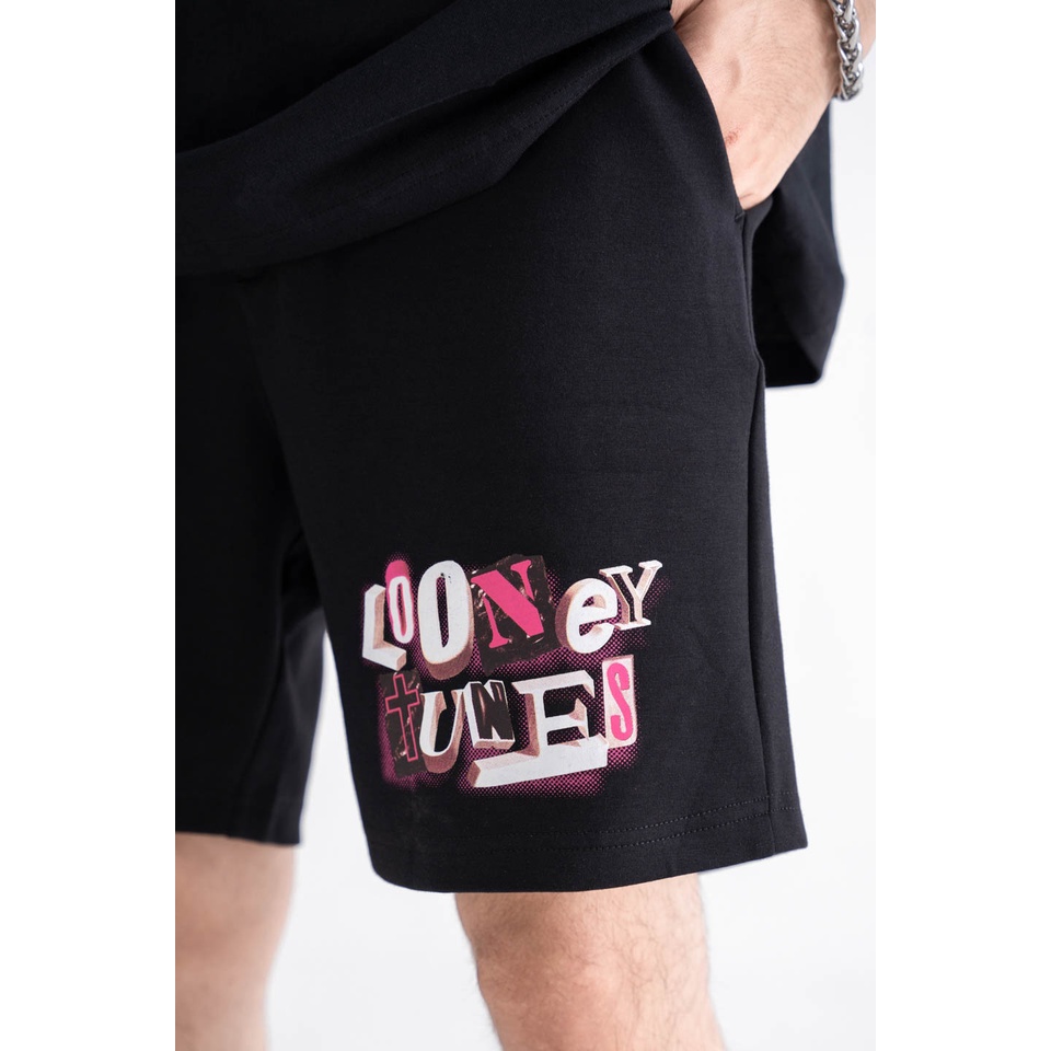 Quần Short BOO Unisex Dáng Bermuda In Logo LooneyTunes