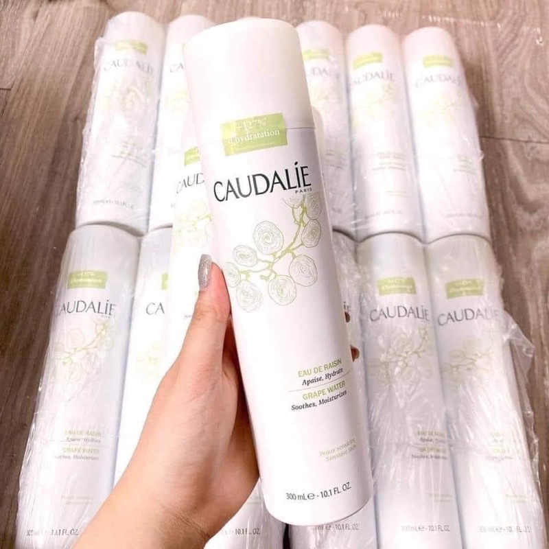 Xịt khoảng caudalie