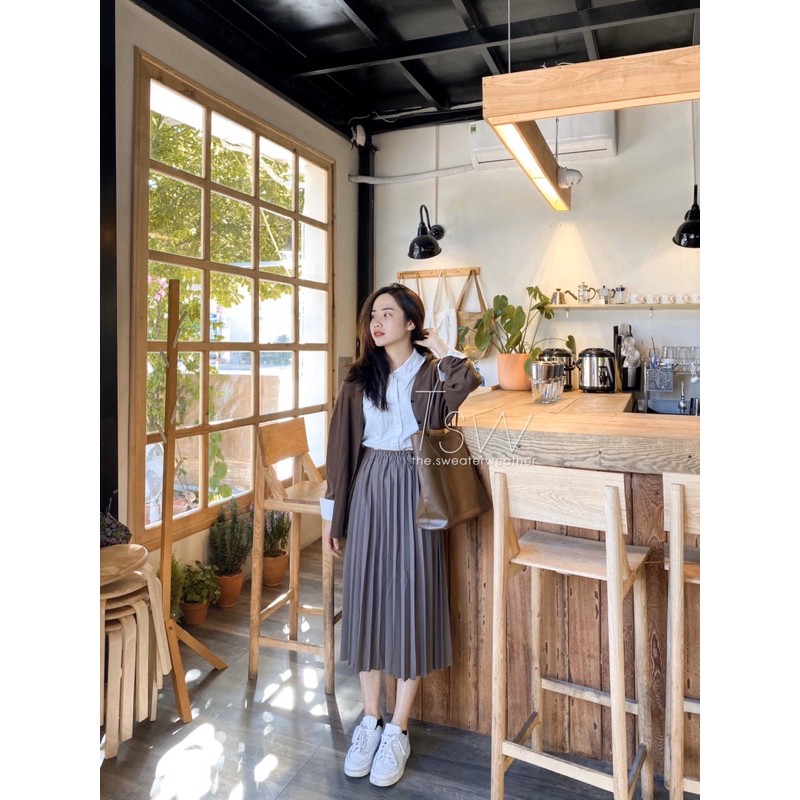 Chân váy xoè dài xếp ly